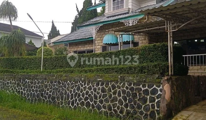 For Sale Villa Green Apple Puncak Cipanas