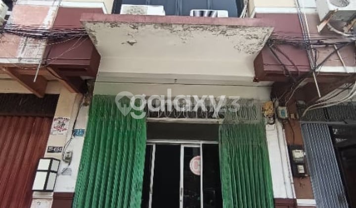 Rukan 4 Lantai Semi Furnish untuk Kantor dan Hunian Rungkut Makmur