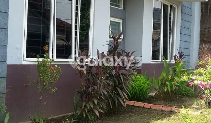 Jual Rumah Hook Tengah Kota Pasuruan Baru Renovasi