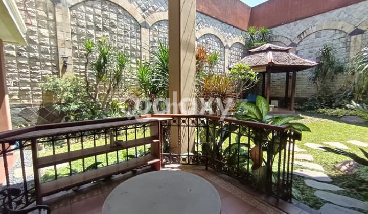 QUICK SALE CLASSIC HOUSE, NGINDEN INTAN MAIN ROAD SUITABLE FOR BUSINESS, OFFICE, RESIDENCE