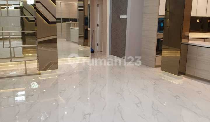 Dijual Cepat Rumah Siap Huni di Cluster Menaggio