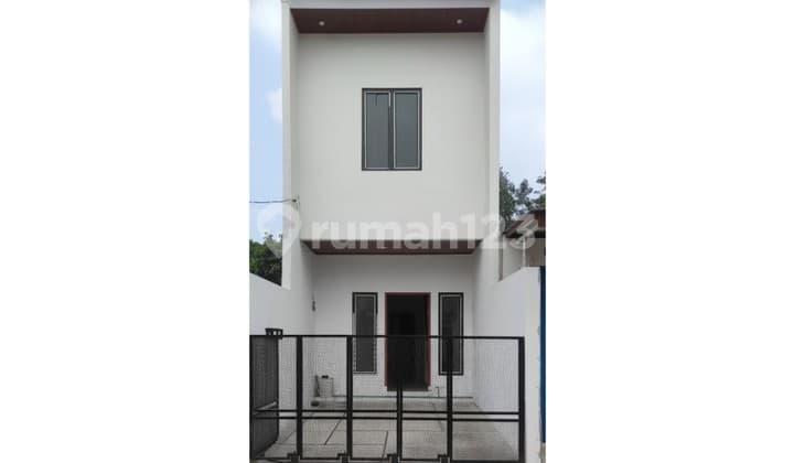 Rumah Minimalis 2 Lantai Hanya 800 Juta Lokasi Strategis Dekat Pintu Tol Pulo Gebang