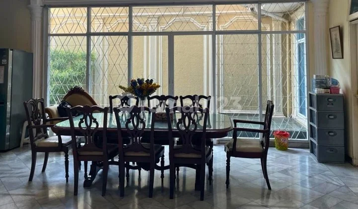 Rumah Lokasi Strategis Pinggir Jalan Utama Duren Sawit