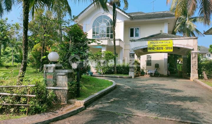 Dijual Rumah Permata Sentul Golf, Di Huk, Halaman Luas, Lingkungan Tenang, Aman, Bebas Banjir, Dekat Lapangan Golf, Lapangan Tennis, Bisa Kpr