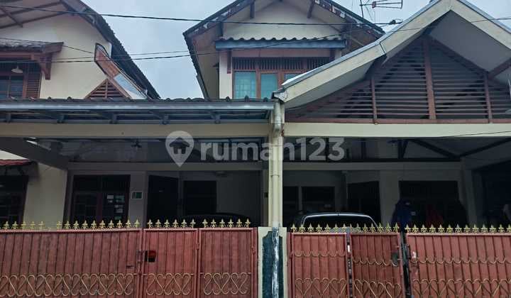 Dijual Rumah di Taman Cinanggu Jalur Angkot Pusat Kuliner Bebas Banjir Aman