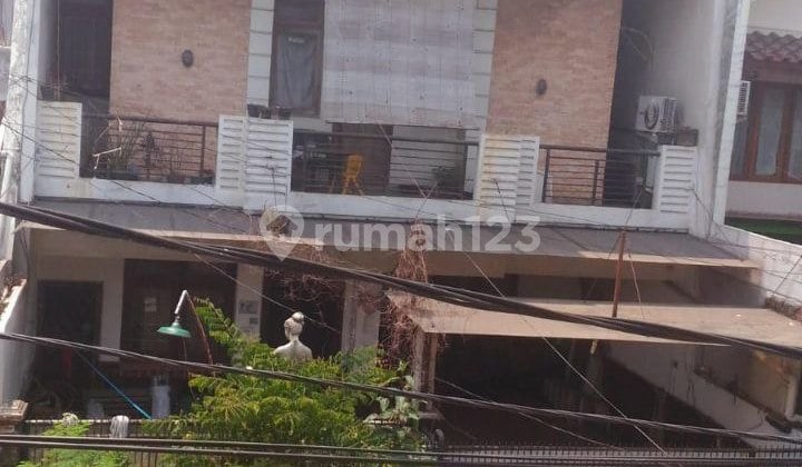 Rumah Cibubur Indah 2 Lantai Siap Huni