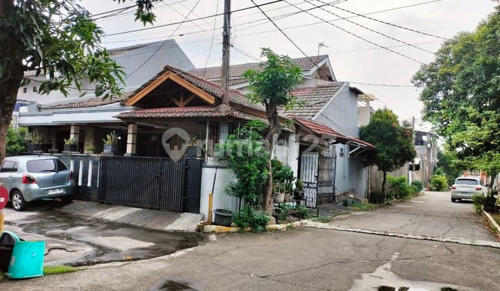 Wisma House. Serene, Ready to Occupy 1.5 Floors, Quick Sale