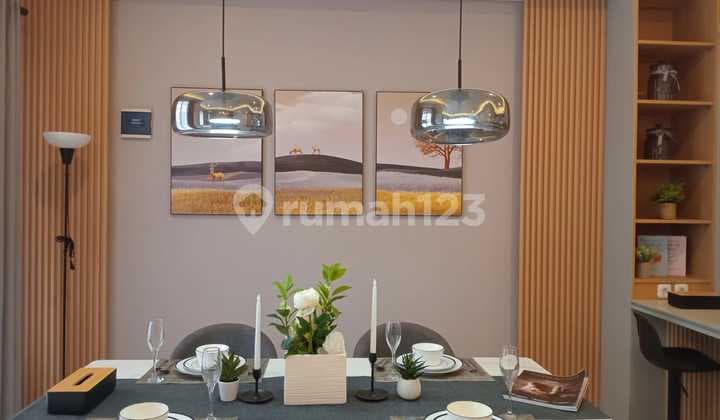 Rumah Full Furnished di Kawasan Elite Setraduta, Bandung