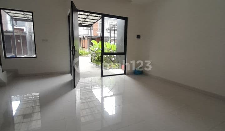 Rumah Baru Modern di Cluster Elite Caringin Kota Bandung