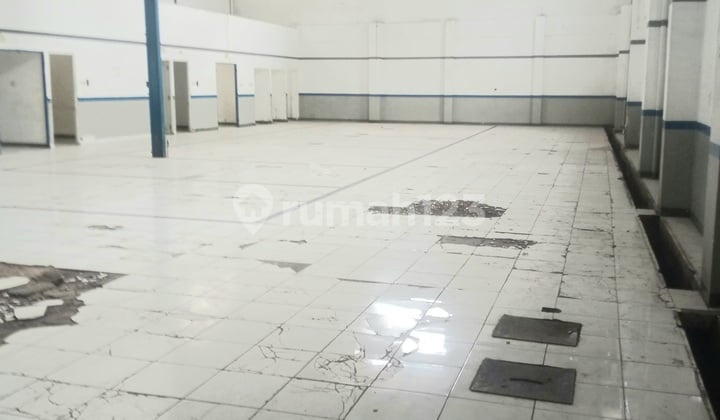 Sewa.ex Showroom.di.mainroad.soeta.