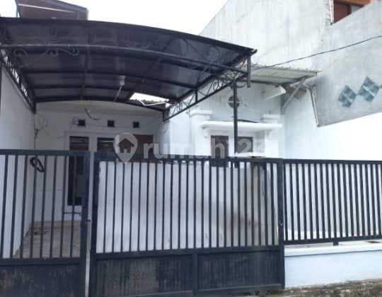 Rumah Strategis di Cluster Dutabumi Harapan Indah Bekasi