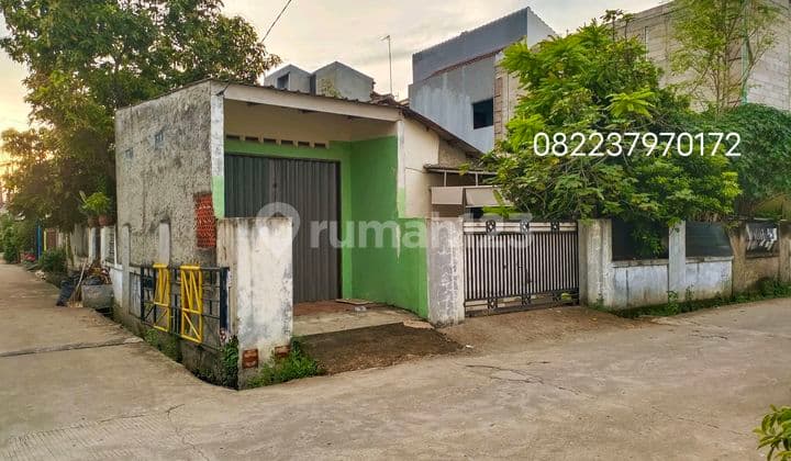 Rumah Strategis Hitung Tanah Hook di Perumnas 3, Aren Jaya Bekasi Timur