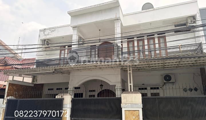 Rumah di Perumahan Jatibening 2, Jatibening Baru, Pondok Gede, Kota Bekasi