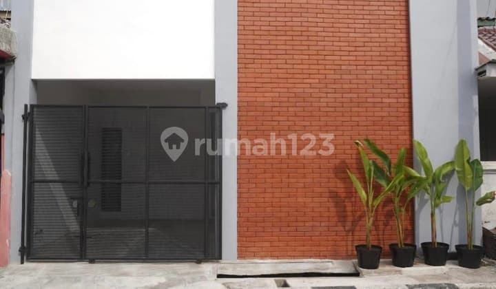Dijual Rumah Strategis Siap Huni 1,5 Lantai Duta Harapan Bekasi