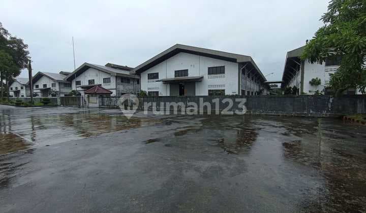 Dijual Pabrik Murah Sangat Luas Dan Dirawat Rapi Container 40 Feet Bebas Banjir Daeah Kawasan Pabrik.