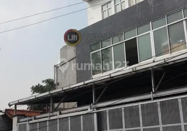 Ruko Gandeng 4 Lantai Lokasi Strategis, Cideng, Jakarta Pusat