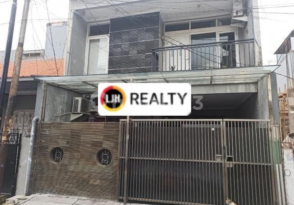 Turun Harga!!..rumah Minimalis Modern, Siap Huni Dalam Komplek Tomang