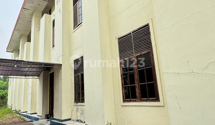 Gedung Pelatihan Hotel Asrama
