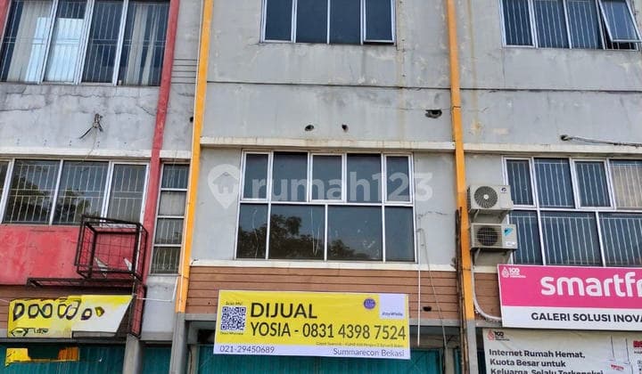 Ruko Cut Mutia Bekasi Town Square Depan Tiberias