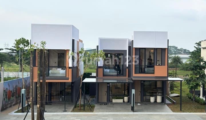 Modern House with a Calm, Clean, and Prestigious Ambiance