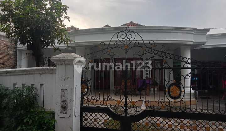 Rumah Di Cipondoh Siap Huni