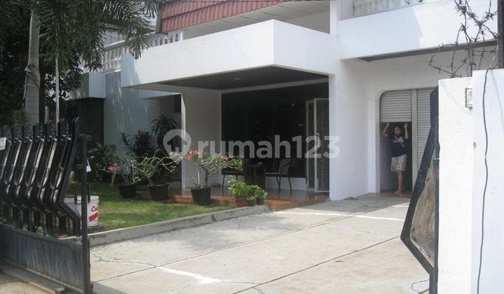 Rumah Luas Siap Huni,Sunrise Garden,Unit Jarang Ada