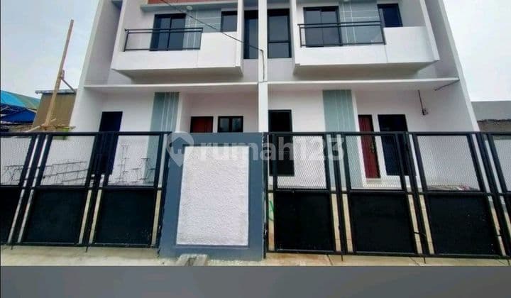 Rumah Premium Siap Huni, Nyaman dan Strategis Dekat Pintu Toll