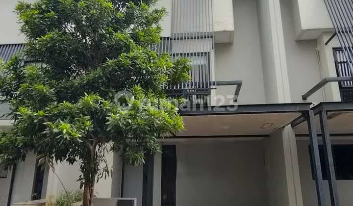 Disewakan Rumah Full Furnish 3,5 Lantai Tabebuya BSD Impresahaus