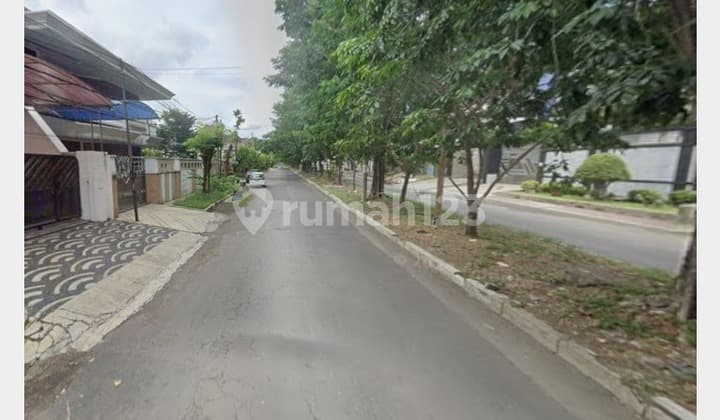Rumah Jalan Kembar Dharmahusada Indah - Cocok Kantor / Klinik / Resto - LT 600M²