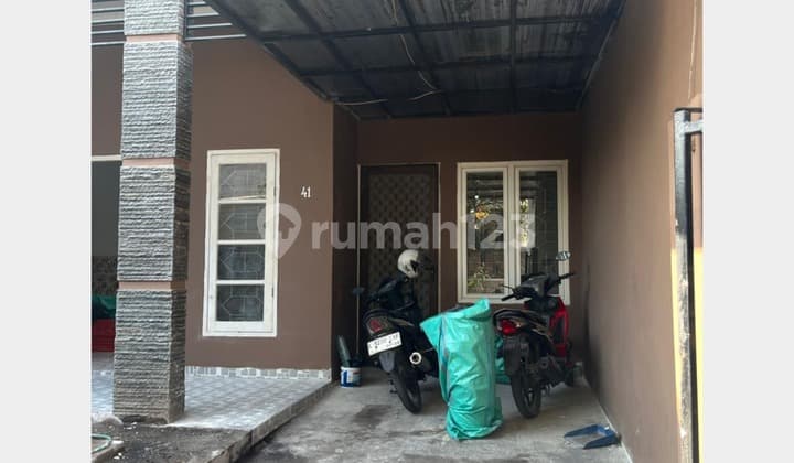 Rumah Tengah Kota Pucang Anom -4Kt - Dekat Unair & Rs Menur | Siap Huni