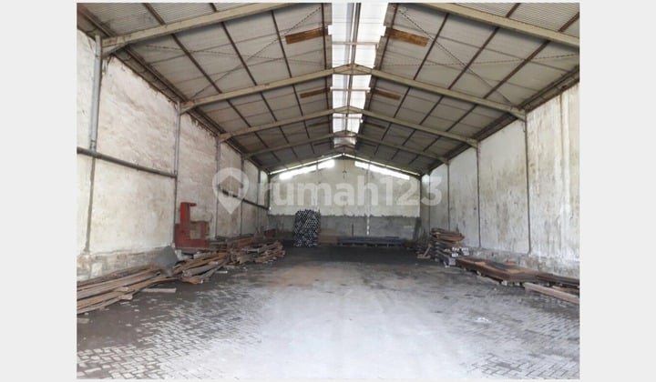 Warehouse for Sale Osowilangun West Surabaya LT 746M² Ready to Use Price 5.2M