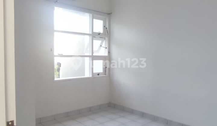 Dijual Rumah 2 Lantai. Area Legenda Wisata