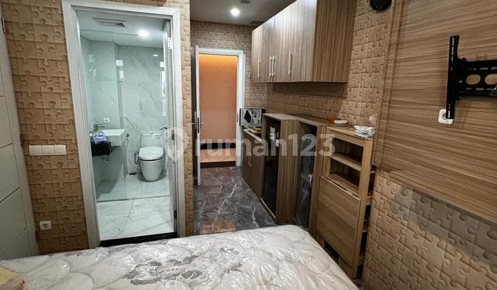 Apartemen Vertu Full Furnished 1Br Miniais Mewah Akses Ciputra World