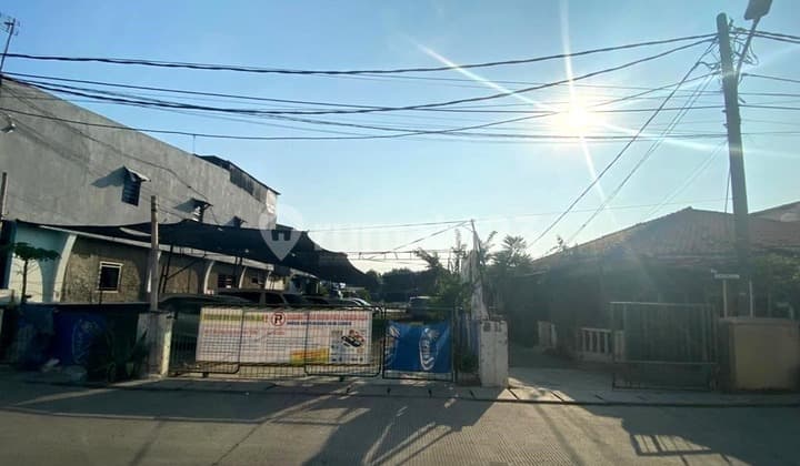 Lahan Cocok untuk Cluster Dekat Jalan Raya Daan Mogot Jakbar