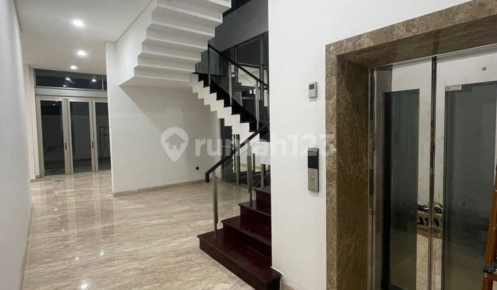 DIJUAL RUMAH CLUSTER CHOPIN SIGNATURE – GOLF ISLAND, PIK (343m2)