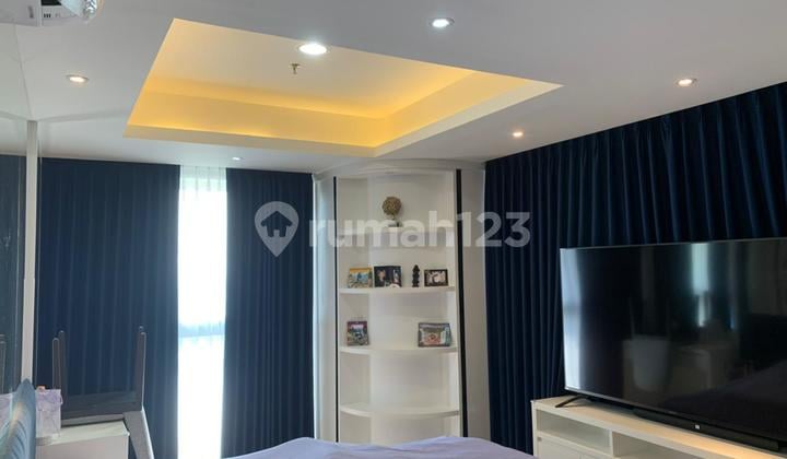 Disewa Apartment Gold Coast Tower Caribbean (135M2)