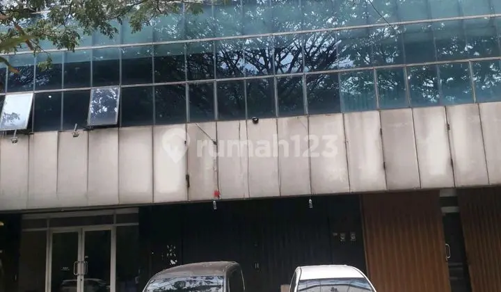 Ruko Taman Tekno Letak Strategis Parkir Luas