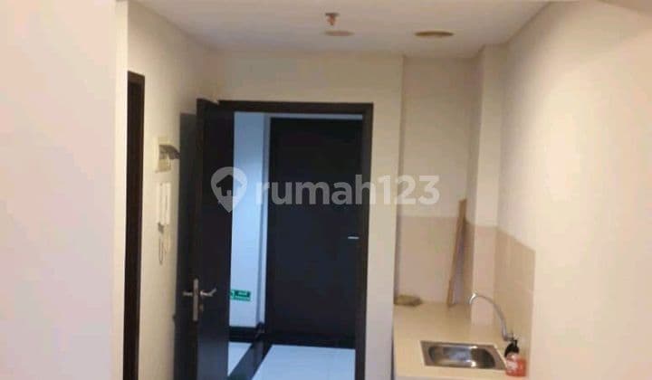 Saveria South Tower Lantai 11 Studio Furnished