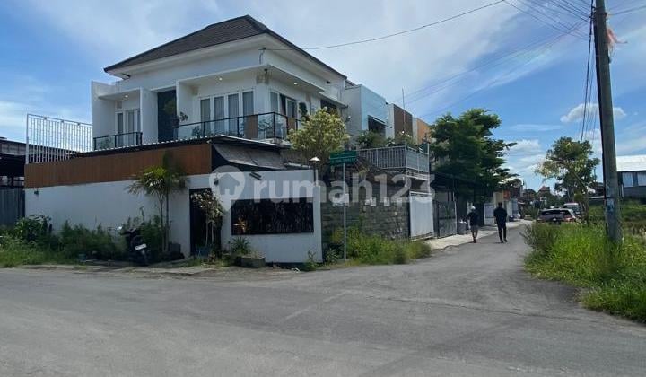 Dijual Rumah 2 Lantai Posisi Hook - Lokasi Purademak, Denpasar Barat