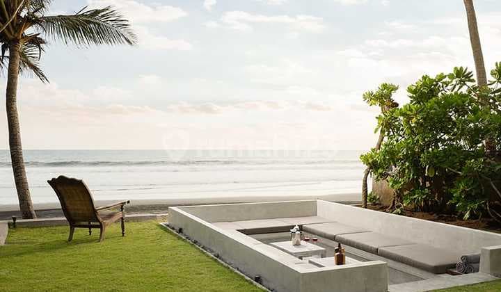 Luxury 5 BR Villa Los Pantai Pasut Tabanan Bali.
