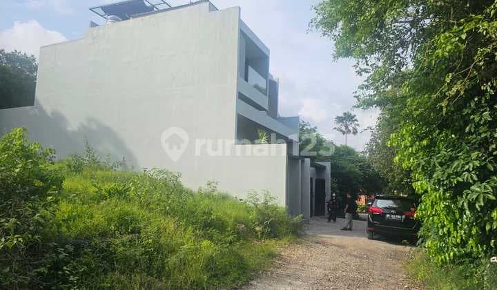 Tanah 197 m2 dekat Airis Villa - Ungasan Badung Kuta Selatan.