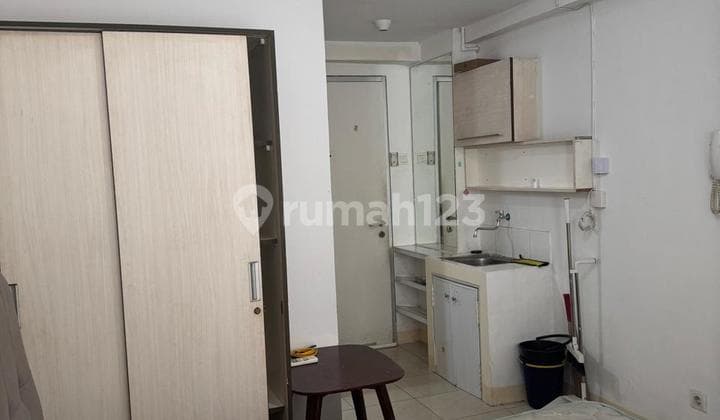 Disewakan Studio Semi Furnished Bagus Heliconia