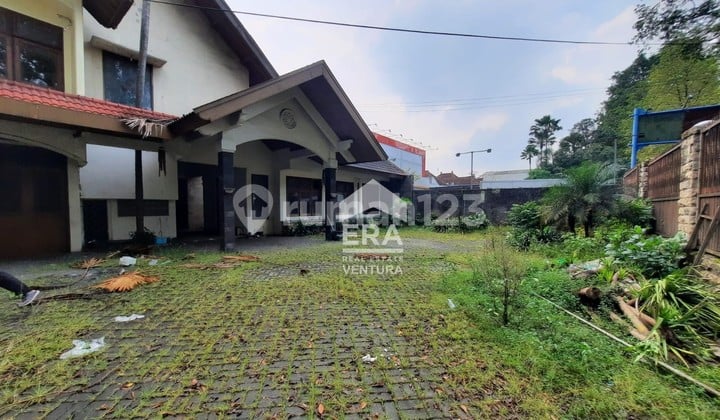 Disewakan Rumah Daerah Rampal, Parkir Luas, Dekat Stasiun