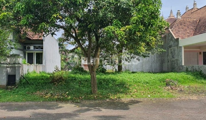 Dijual Tanah Kavling Siap Bangun di Perum Araya, Row Jalan Lebar