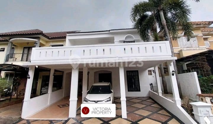 Dijual Rumah Rapi Terenovasi 3 Lantai di Legenda Wisata Cibubur Rumah SHM di Cibubur