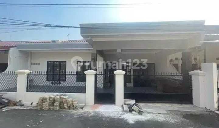 Rumah 2 Lantai Siap Huni Terenovasi Rapi Pondok Gede Bekasi - SHM