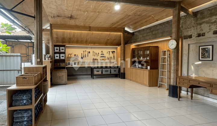 1-Story House Strategic Location in Peguyangan Kangin