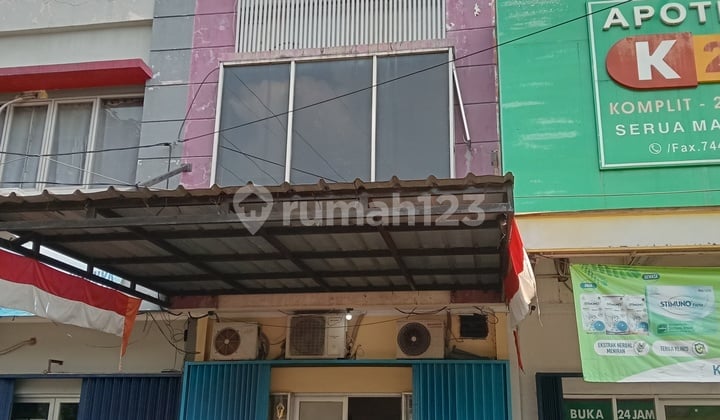 Ruko Cams Corner Serua Ciputat Tangsel