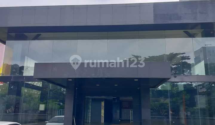 Disewakan Gedung Utk Showroom & Bengkel