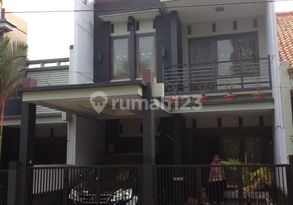 Jual Cepat Rumah Cantik 3 Lantai Di Kav Dki Pondok Kelapa Jaktim Lt 121m